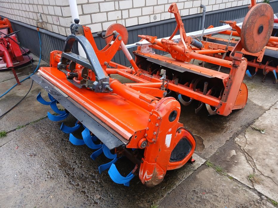 Грунтофреза японська