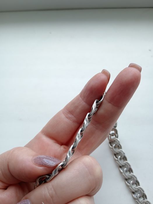 Срібний ланцюжок.