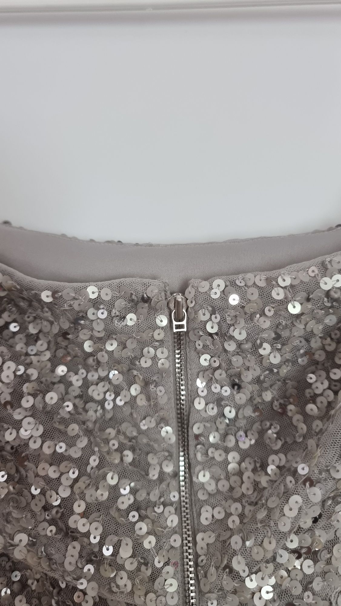 Maya r. 42 deluxe sukienka srebrna hiszpanka asos