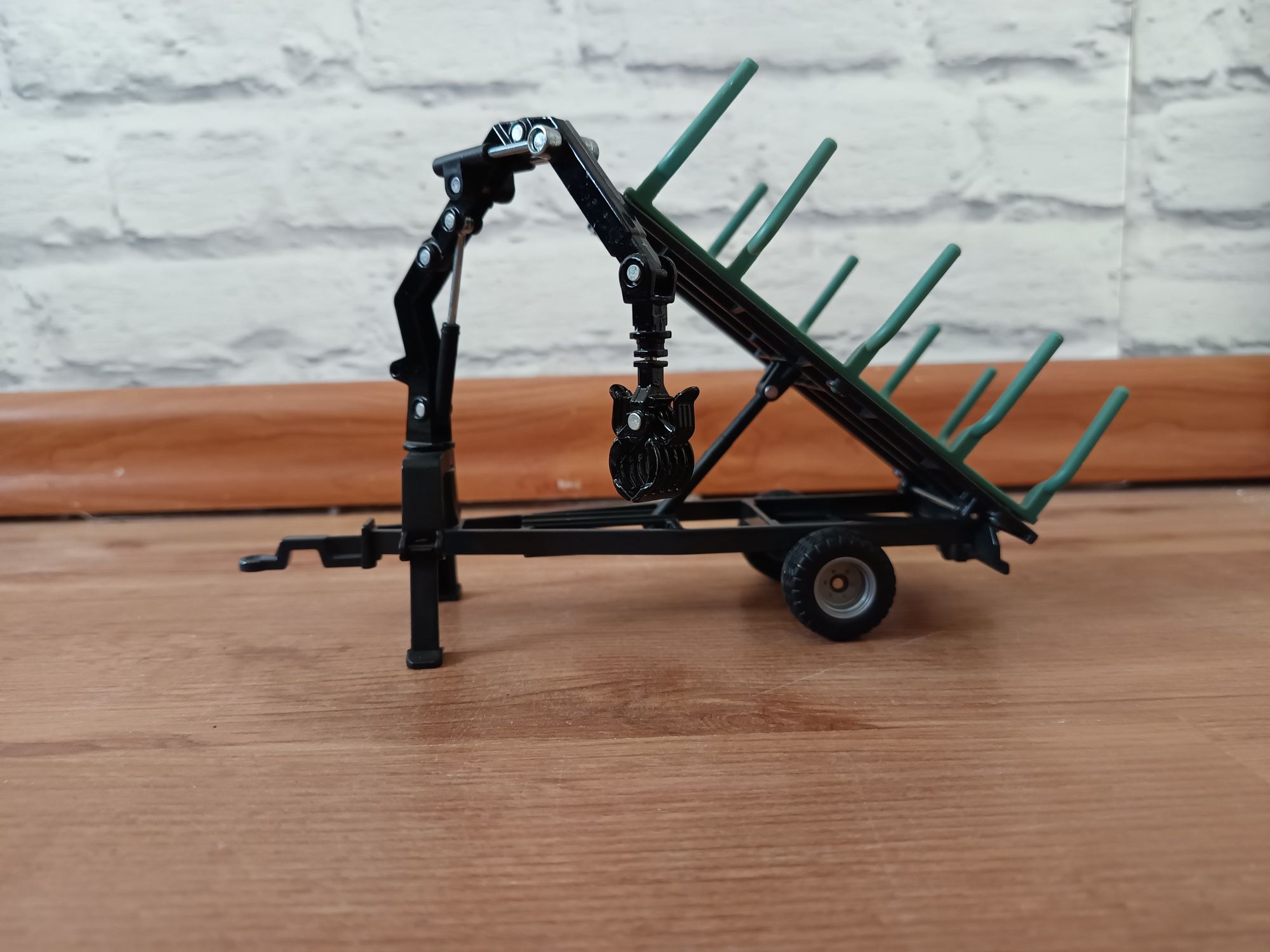 Sprzedam model przyczepy z hds oehler  siku 1/32