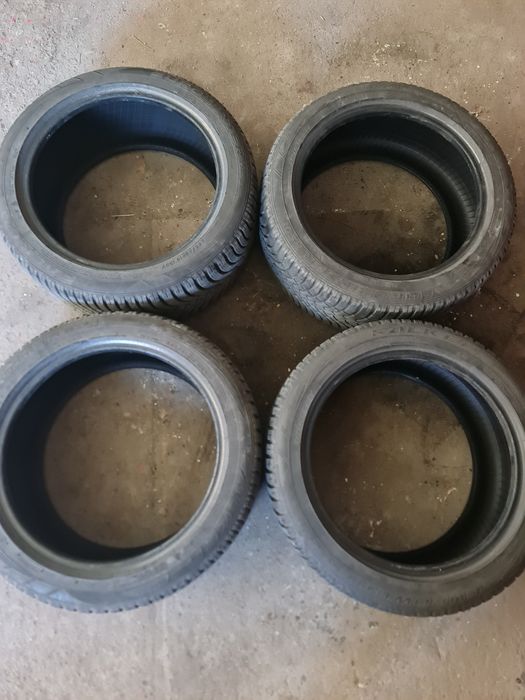 Opony Zimowe Falken 245/45 r18