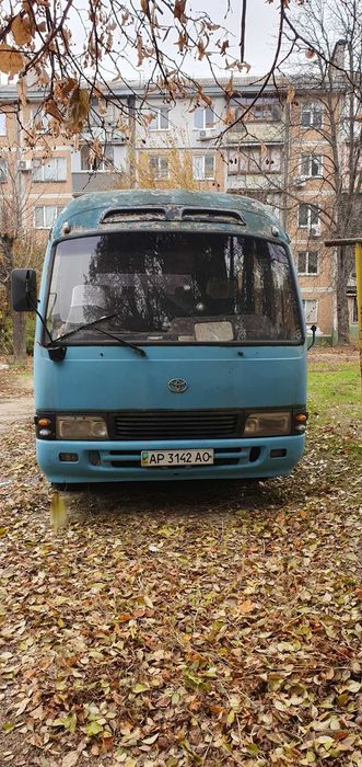 Автобус TOYOTA king