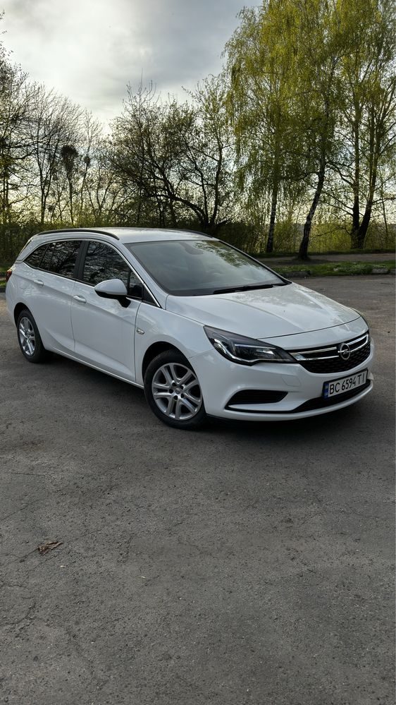 Opel Astra K 2018 1.6D