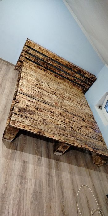 Łóżko z palet  220/180