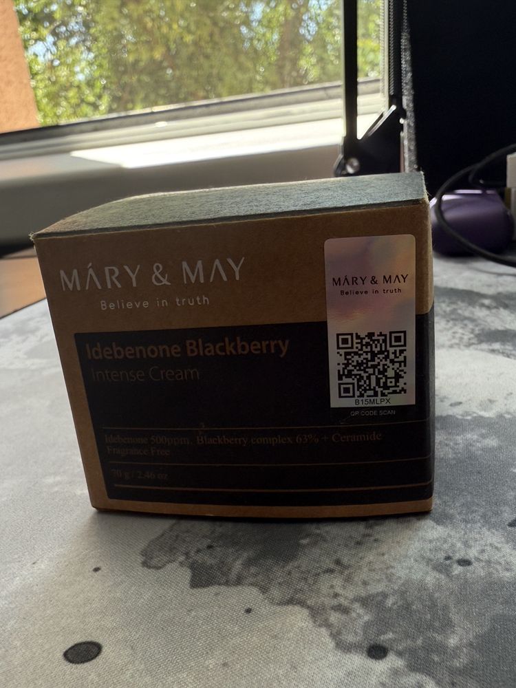 MÁRY & MAY Idebenone Blackberry Intense Cream
