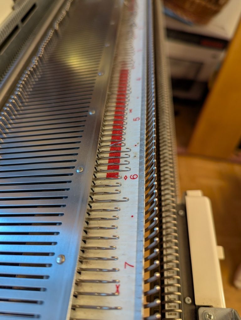 В'язальна машина silver reed srp60n