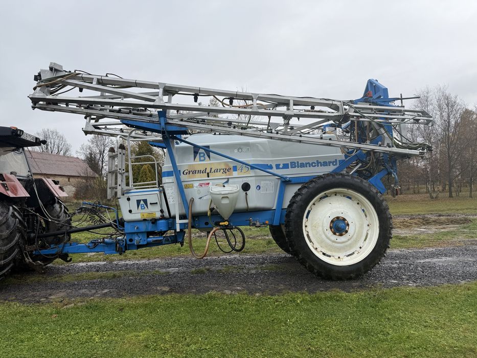 Opryskiwacz Blanchard 27m
