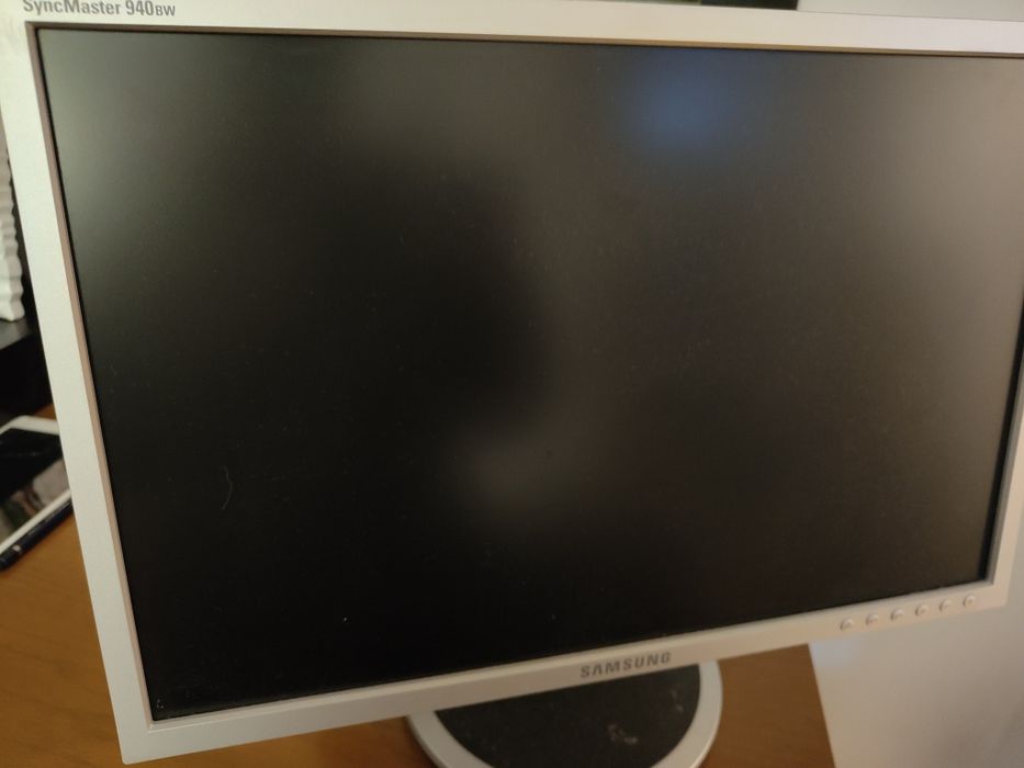 Monitor Samsung Syncmaster 940bw