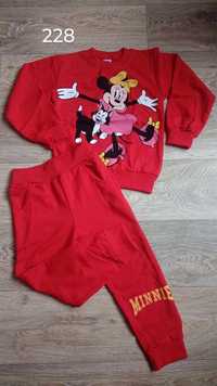 Dres 122 Minnie czerwony