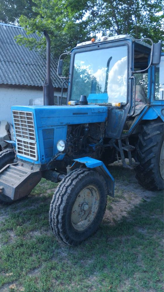 Продам трактор мтз