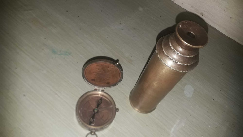 Barometro em madeira antigo maritimo