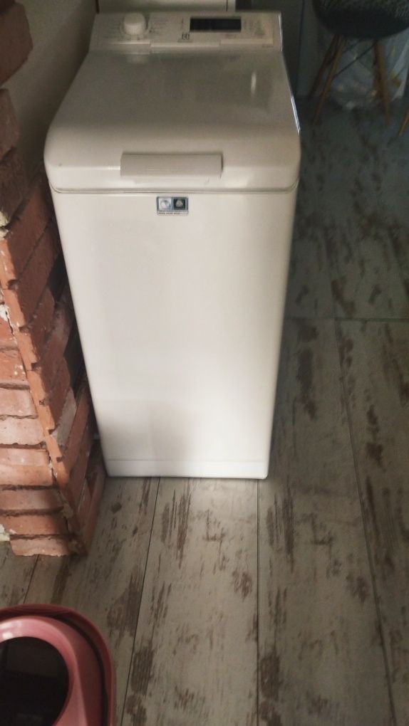 Sprzedam  sprawną pralkę Elektrolux
