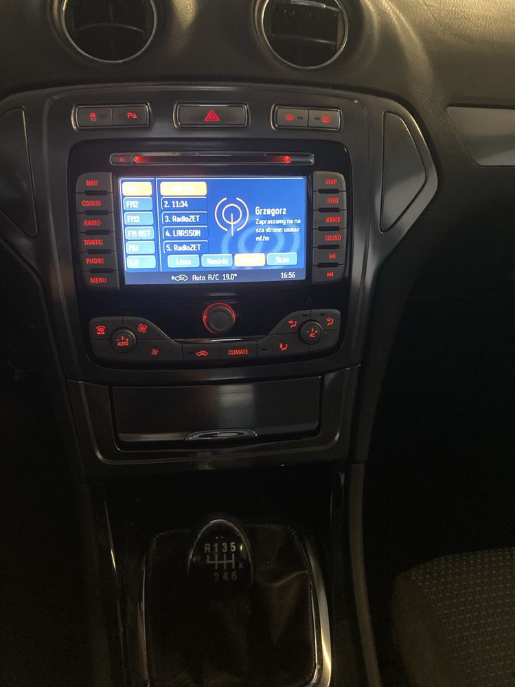 Ford Mondeo 2.0tdci 140 km titanium