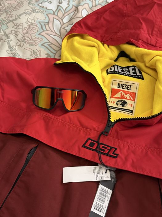 Diesel новый лыжный костюм /спортивный костюм