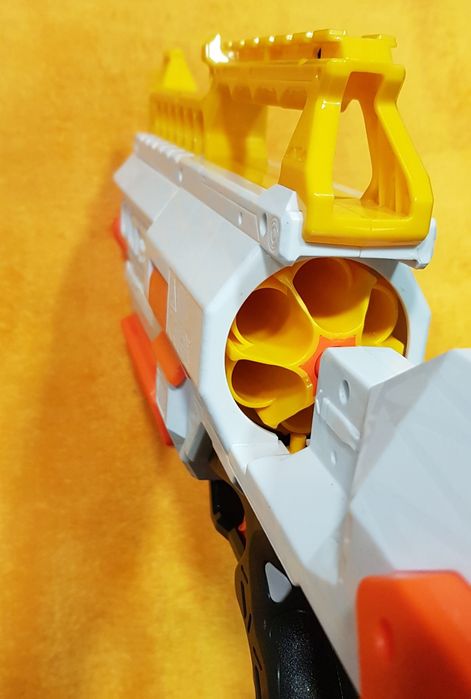 Бластер Nerf Ultra Dorado