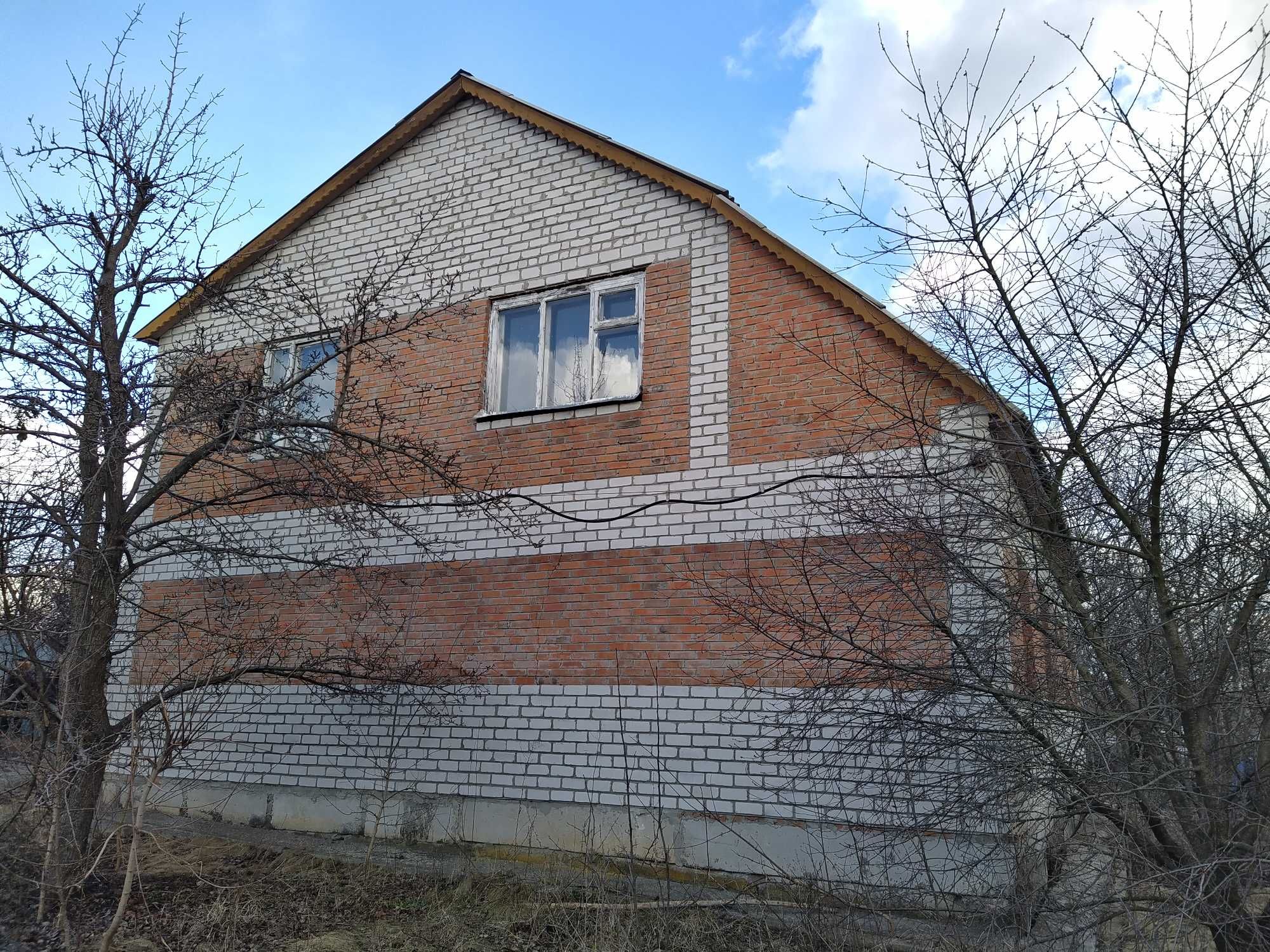 Продам дом с земельным участком в с. Петрашивка Полтавский р-н