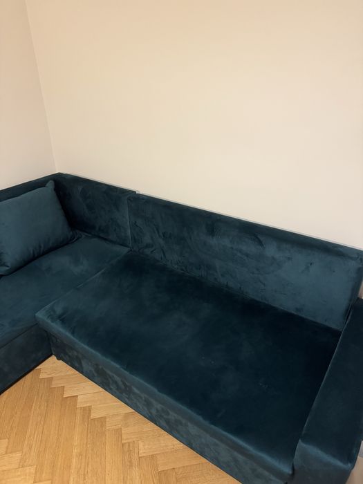 Narożnik zielony z funkcją spania