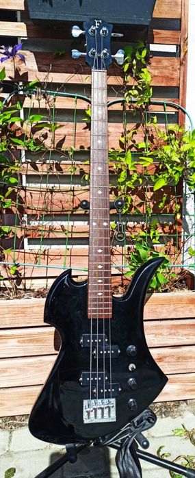 gitara basowa Fernandes Japan MB-65 Mockingbird