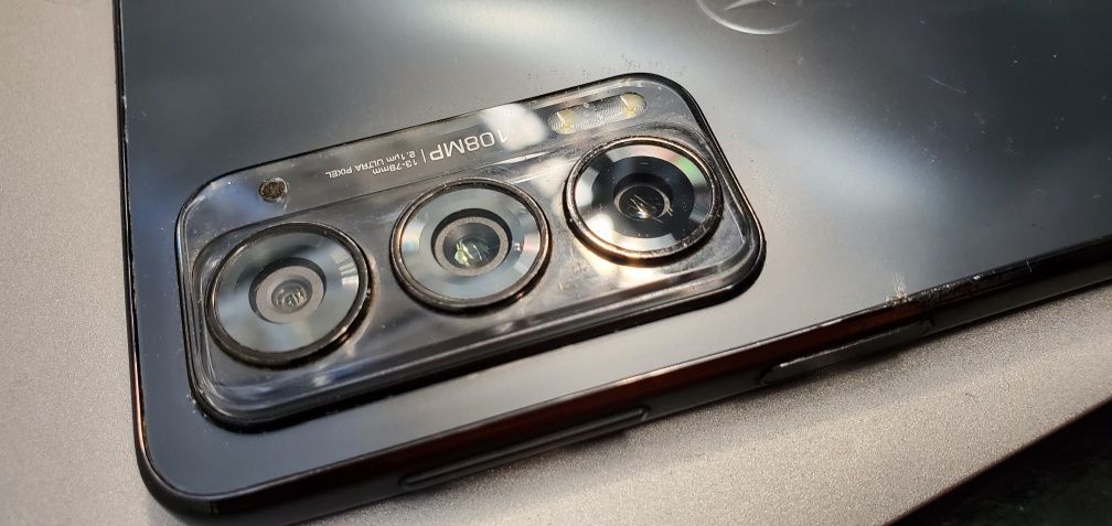 Motorola edge 20 8/128