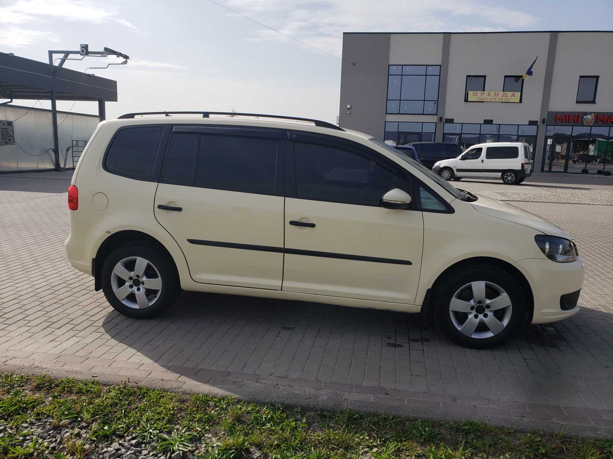 Продаю VW Touran