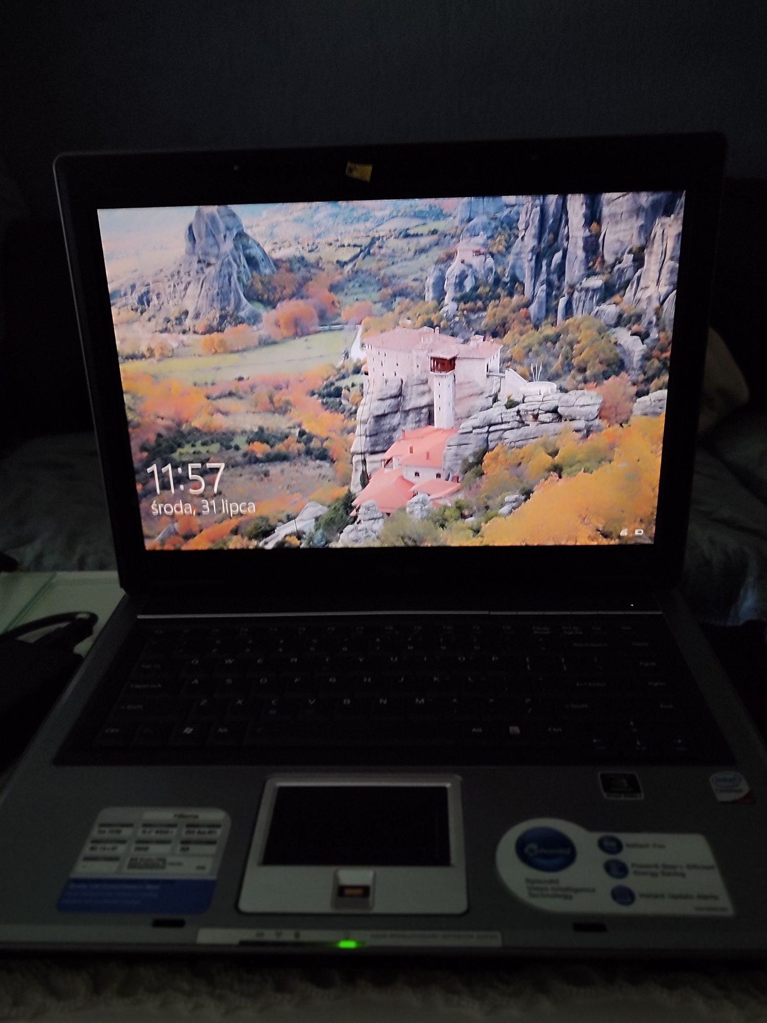 Laptop ASUS  F3Sseries