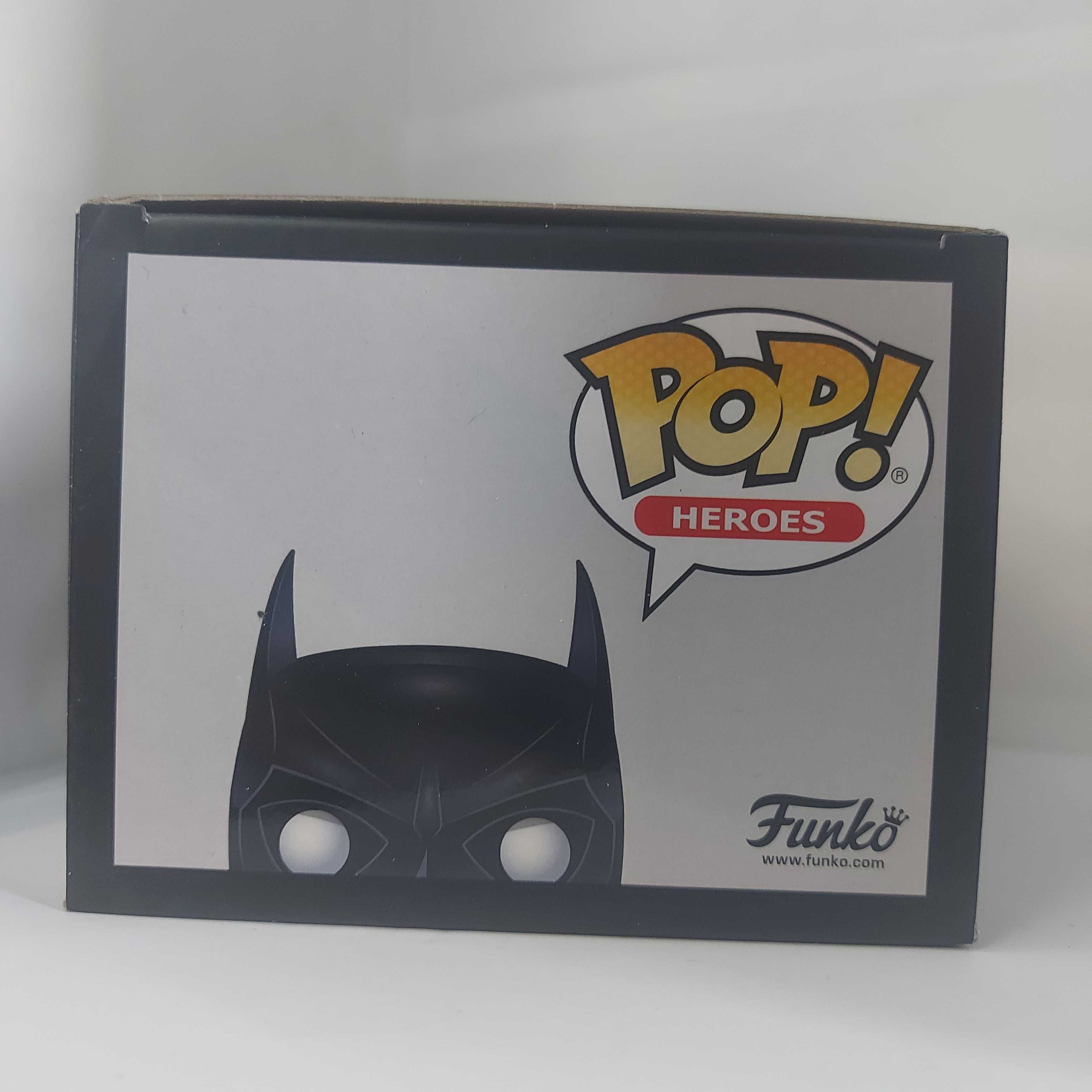 Funko Pop / Batman / 275 / Batman