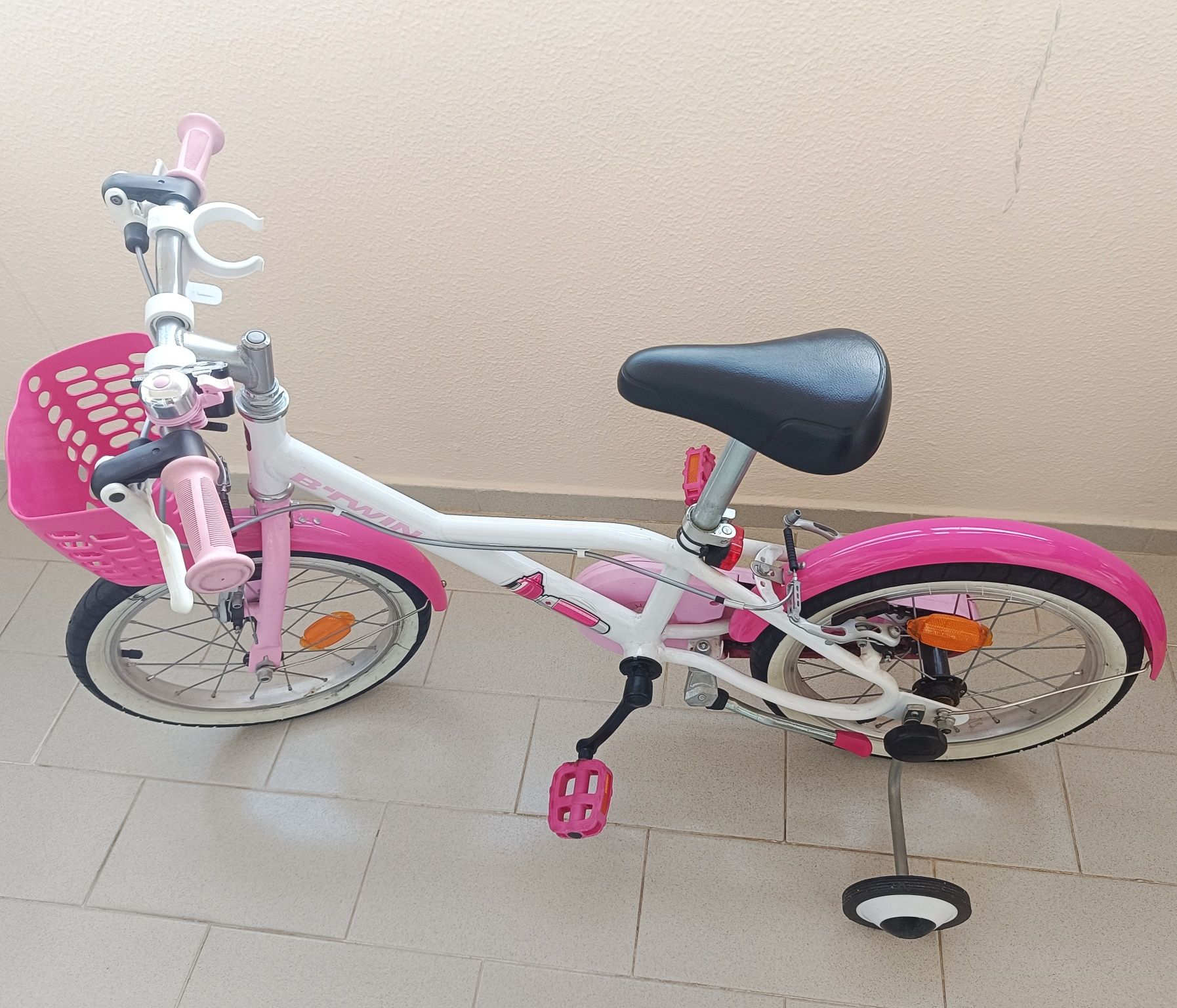 Bicicleta menina