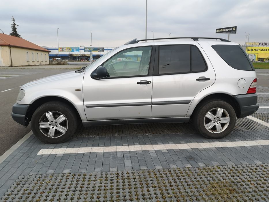 Продам Mercedes ML 2.7 дизель 4x4