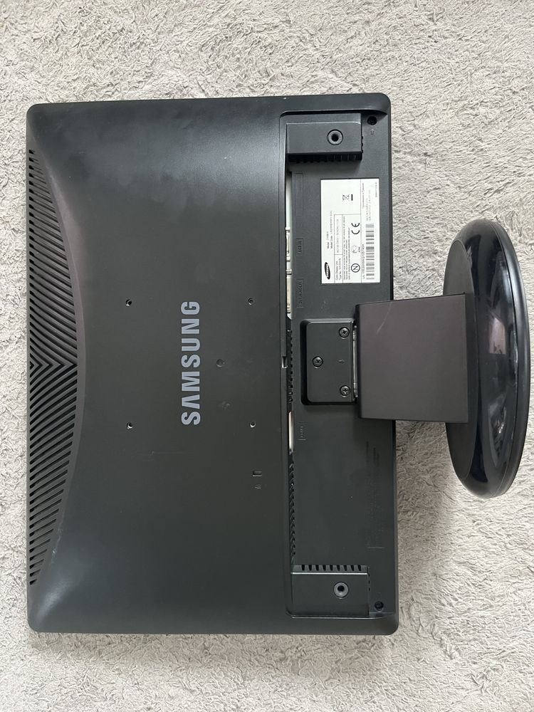 Monitor Samsung SyncMaster polecam