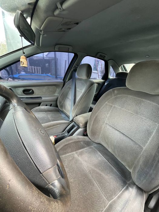 Продам своё авто ,рено лагуна 1999 год