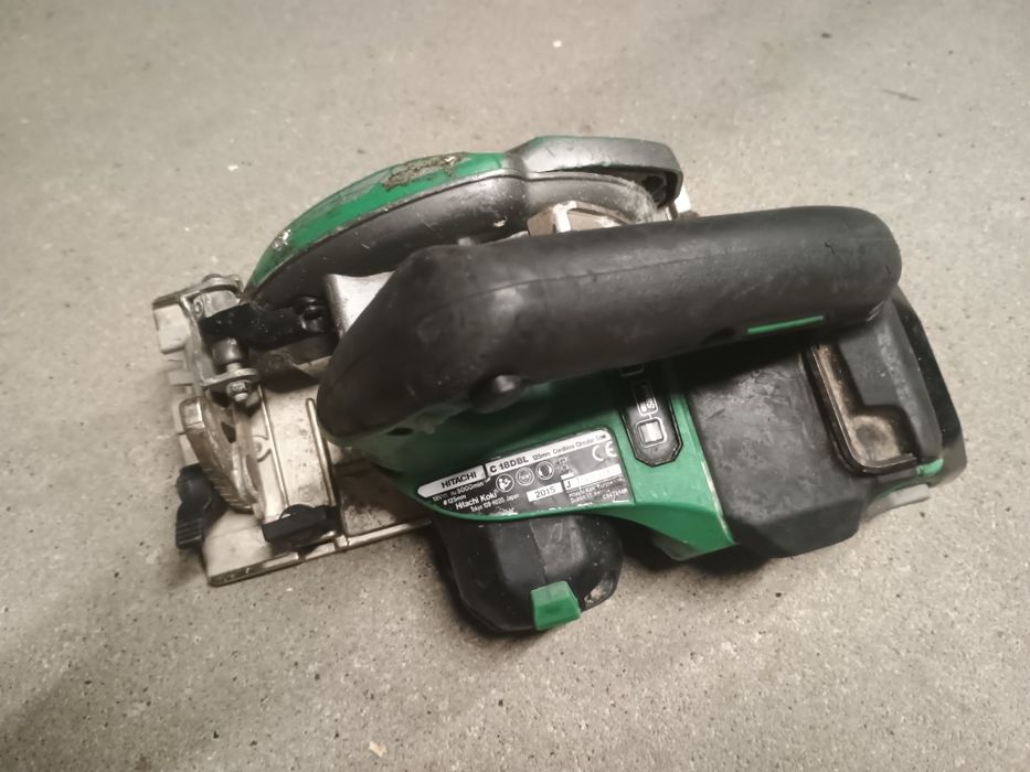 Pilarka tarczowa Hitachi C 18 DBL + Aku 18 V 5,0 ah