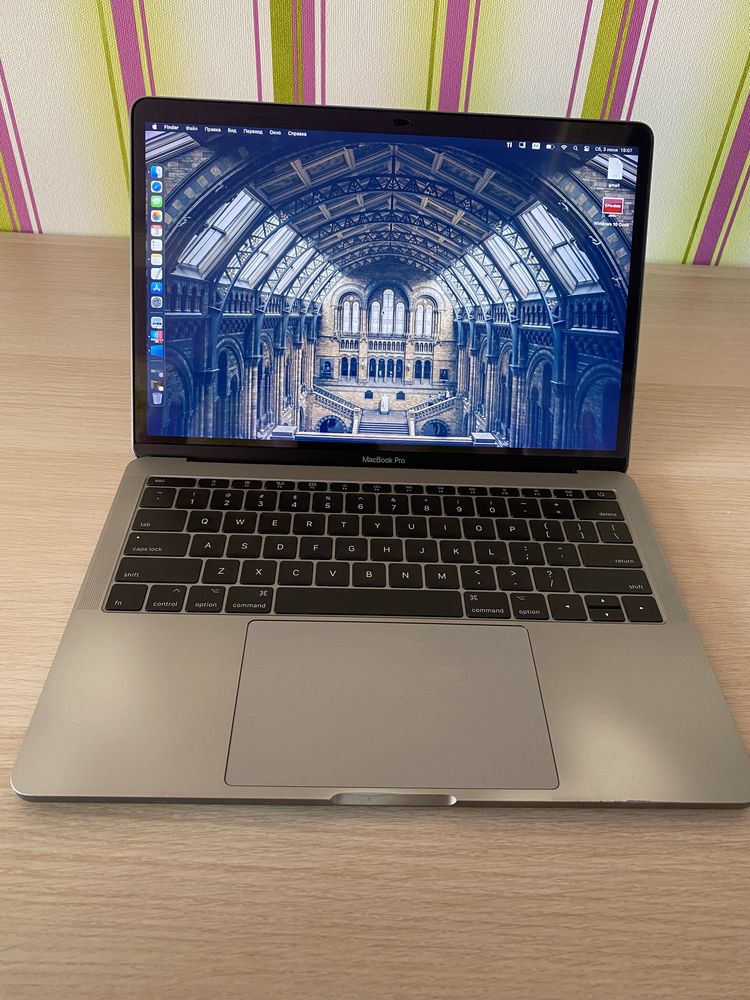 MacBook Pro 2017 13.3 16gb 512 ssd