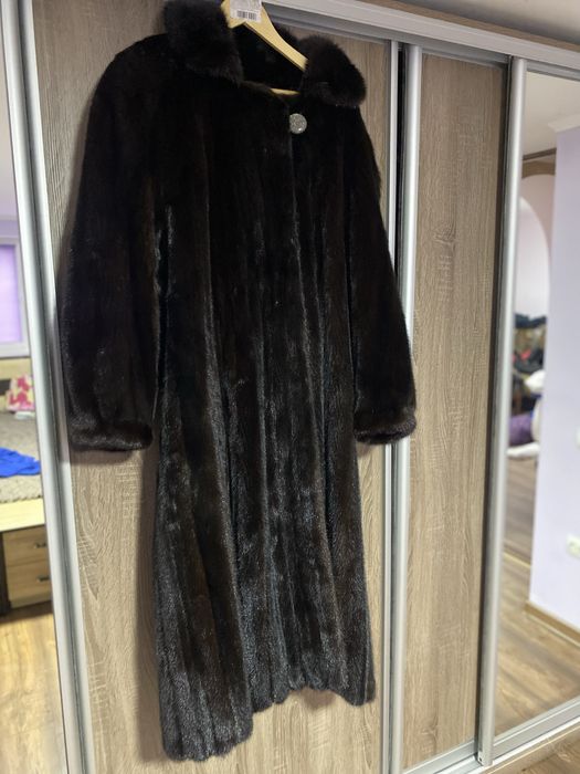 Шуба норкова довга