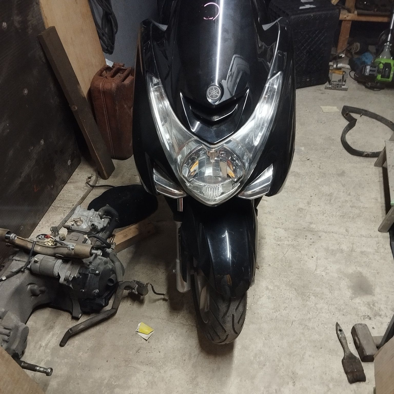 Продам запчасти Yamaha Majesty 155 s