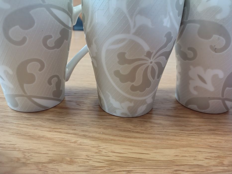 Zestaw 5 kubków srebrne, szare