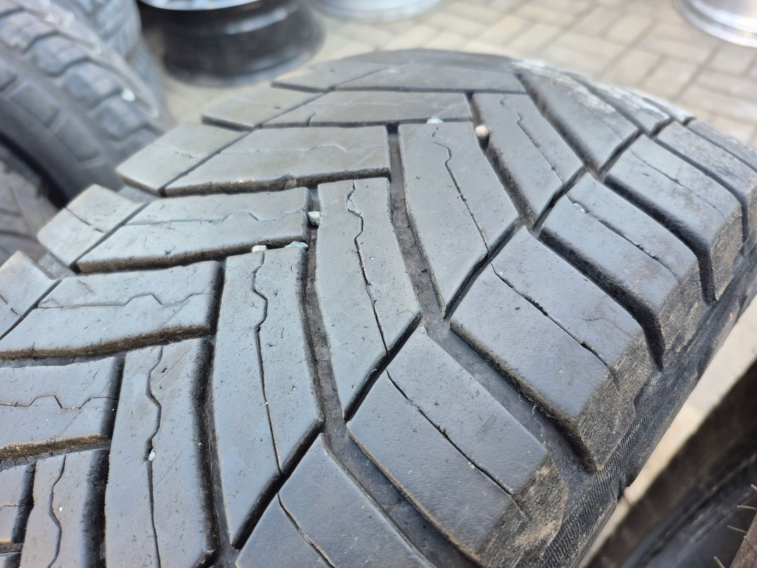 Michelin Agilis Crossclimate 215/65R16C 109/107 T 2X