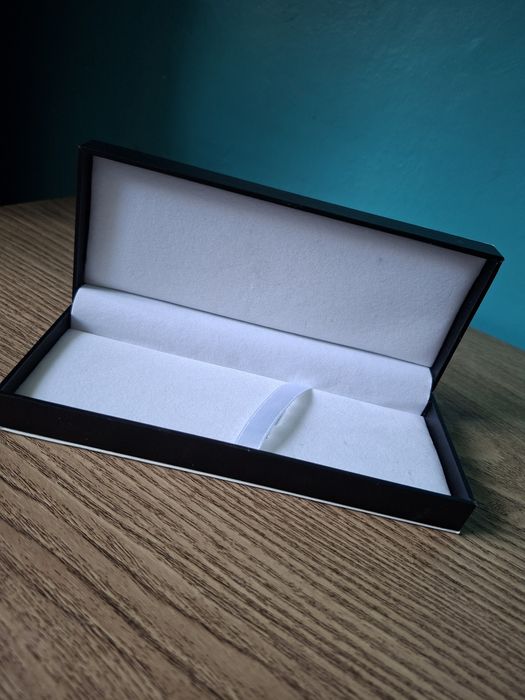 Etui HP białoczarne na długopis pióro