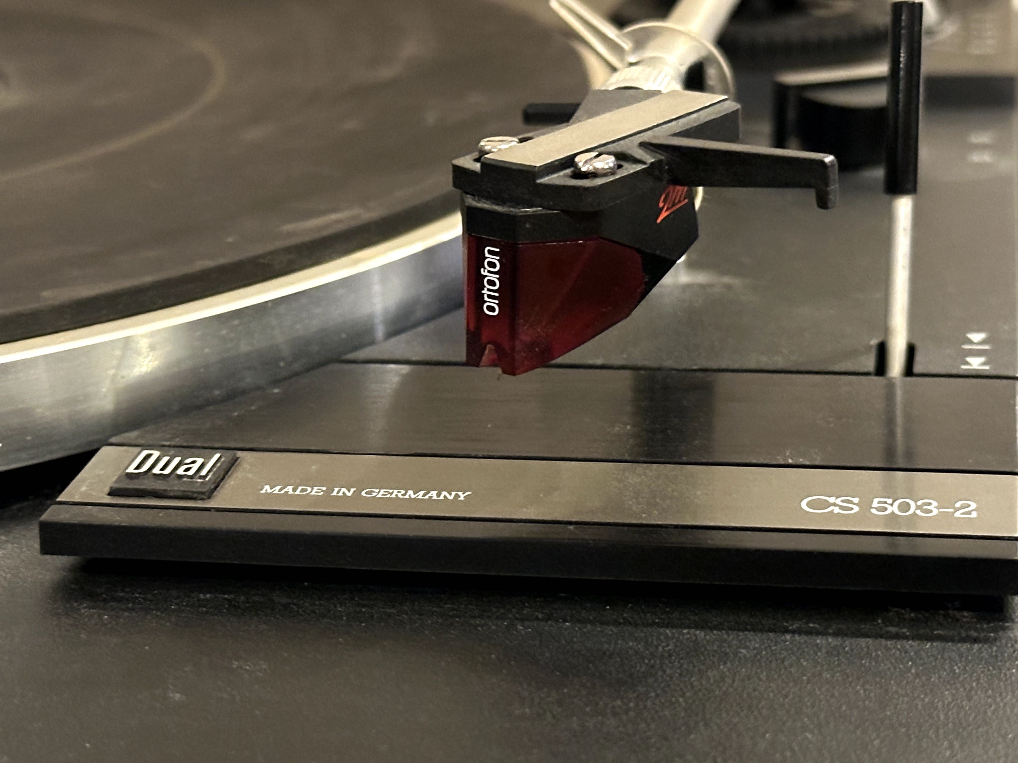 Gramofon DUAL CS 503-2 Audiophile Concept z wkładką Ortofon 2M Red