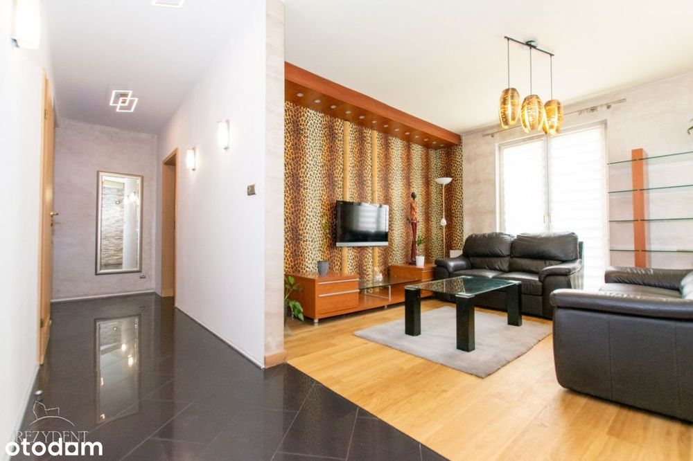 Mieszkanie z balkonem, klimatyzacją w nowoczesnym bloku