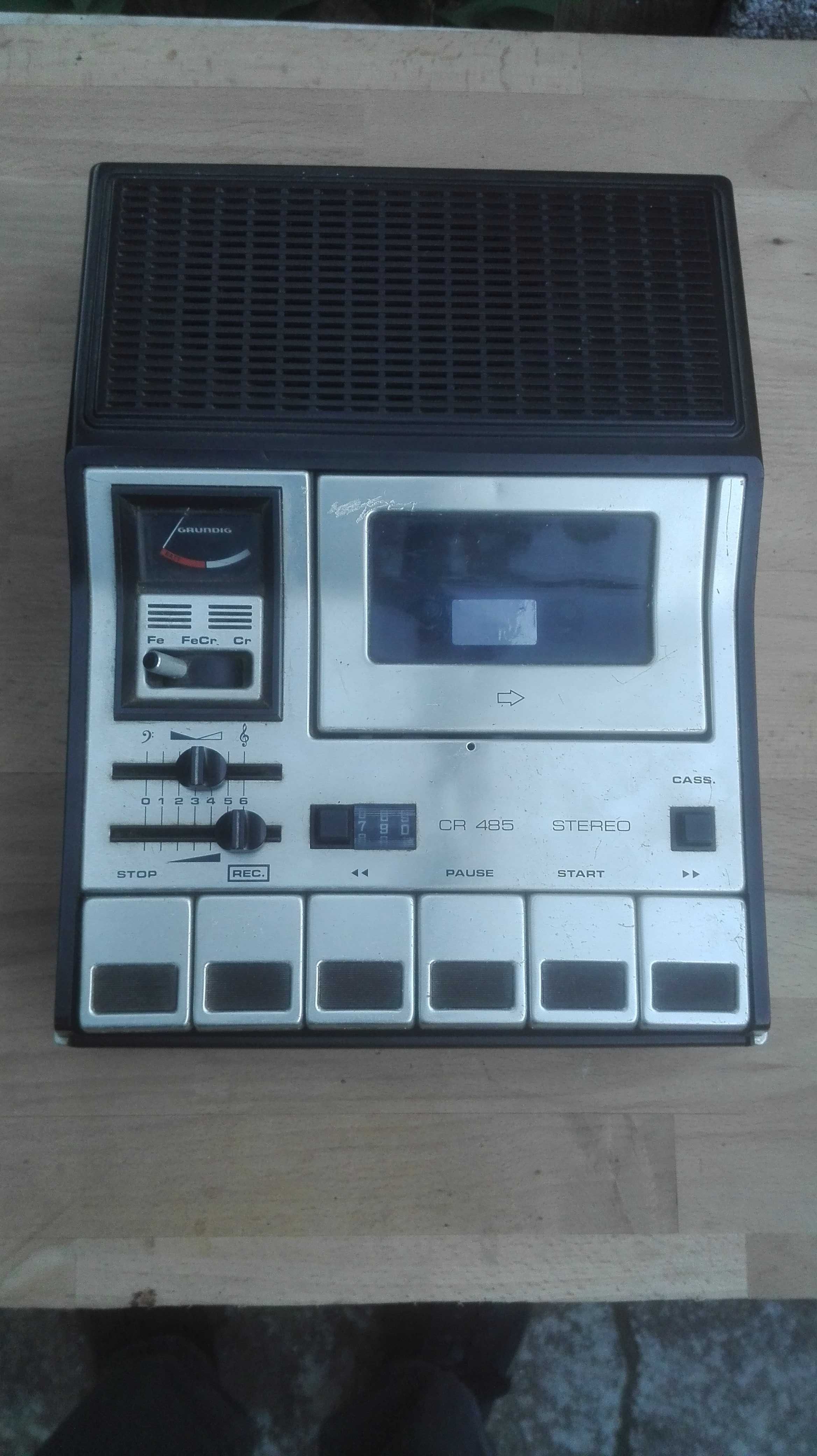 gravador grundig cr 485A