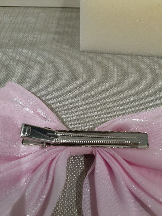 Laço  / Gancho cabelo rosa novo