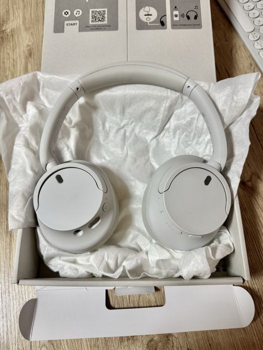Навушники sony wh-ch720n White білі