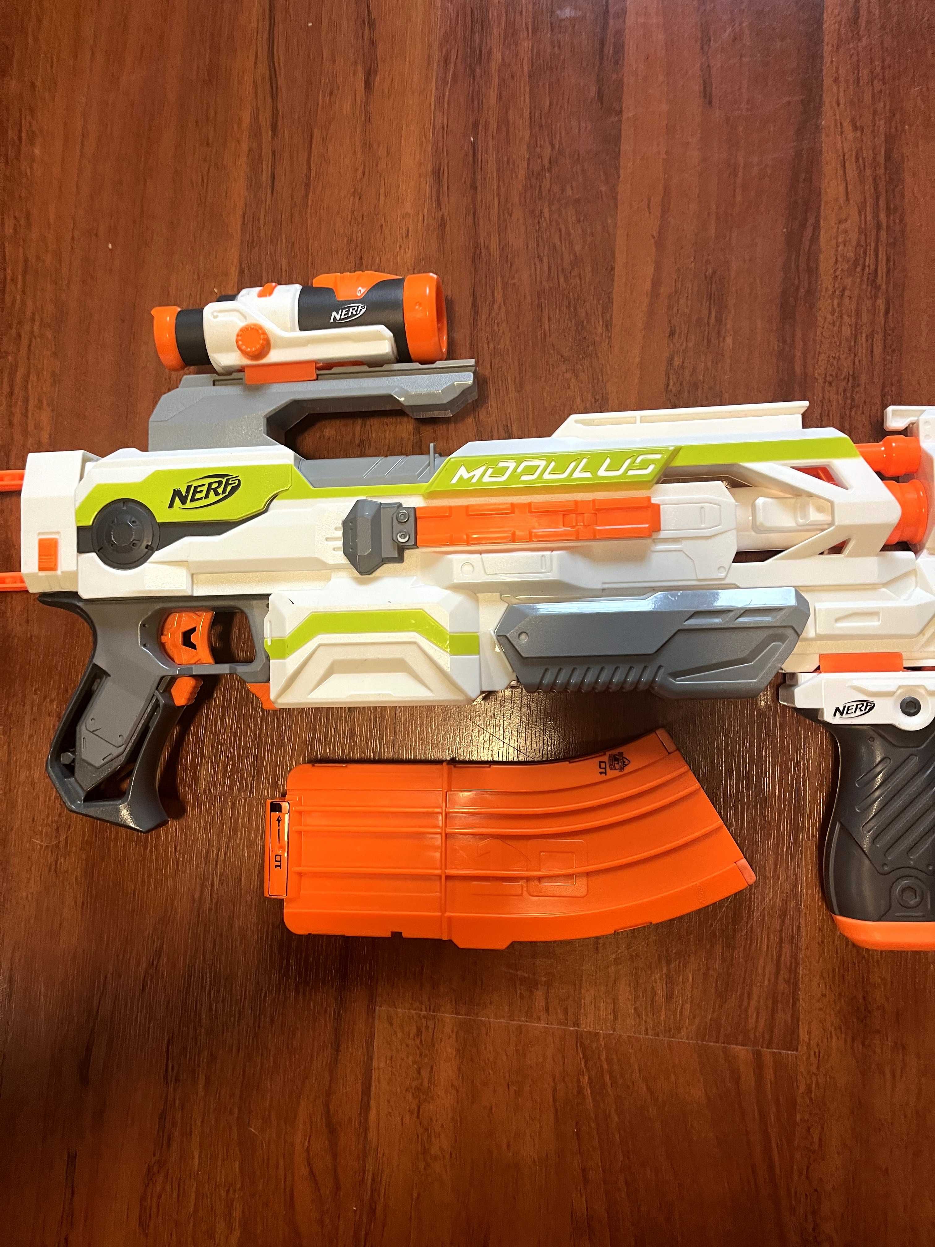 Nerf półautomatyczny Modulus ECS-10 + 10 strzałek