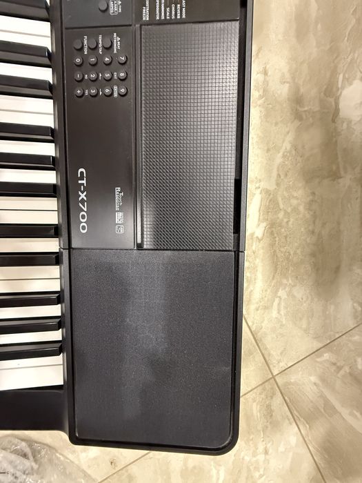 Casio CT-X700 синтезатор+ подарунок підставка