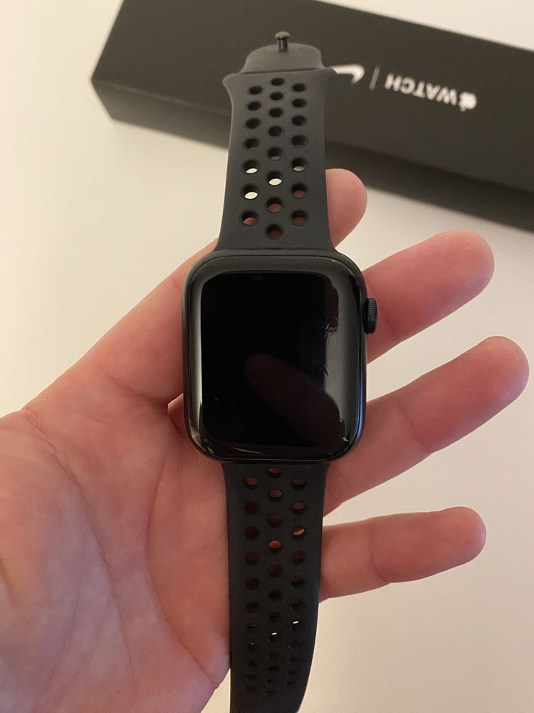 apple watch nike series 7 gps + cellular 45mm,