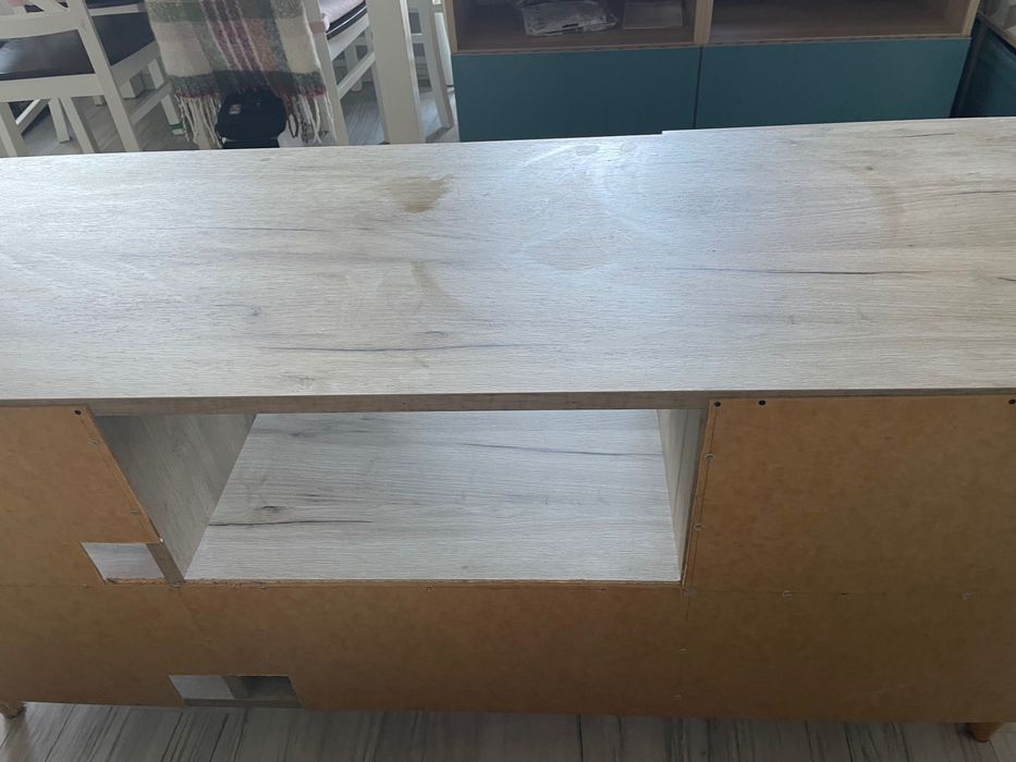 Regał rtv robiony na zamówienie