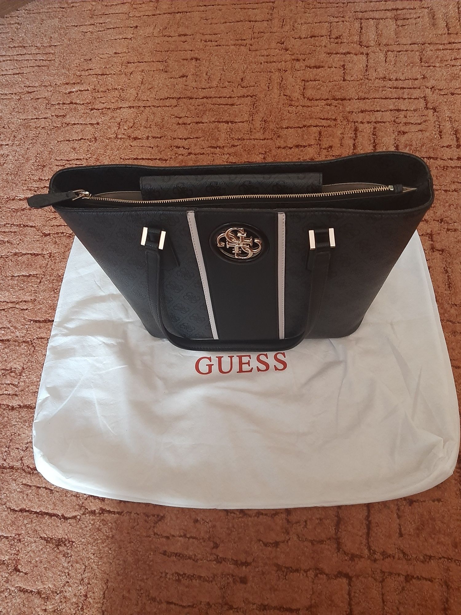 Torebka damska Guess