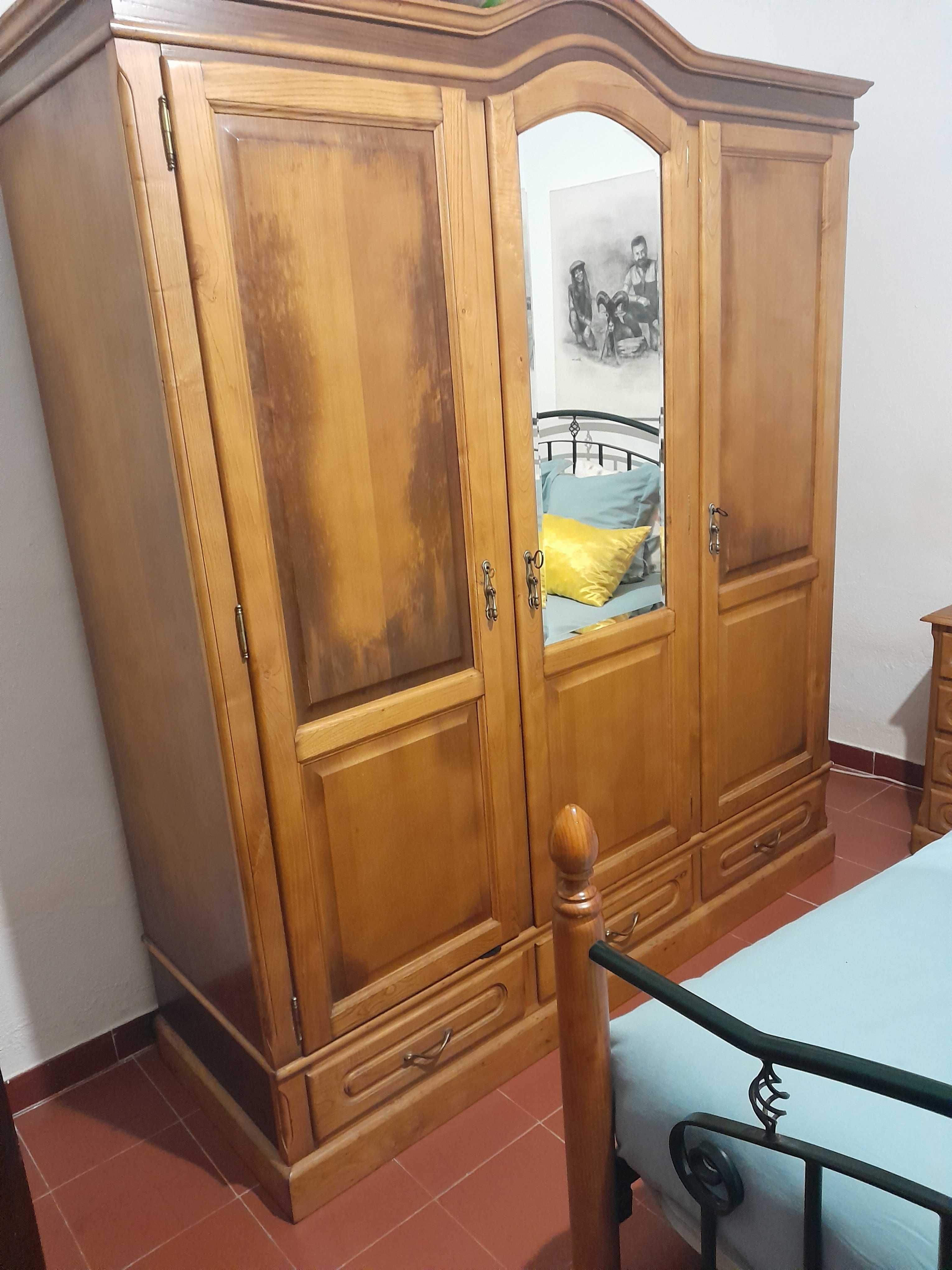 Venda de Móveis em Excelente estado- Quarto de Casal