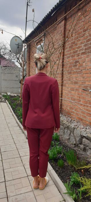 Костюм брюки пиджак