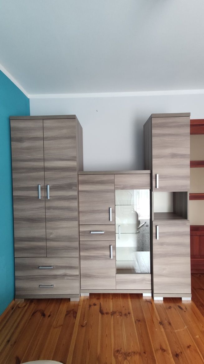 Meblościanka nowoczesna 190 cm – szafa, witryna, szuflady